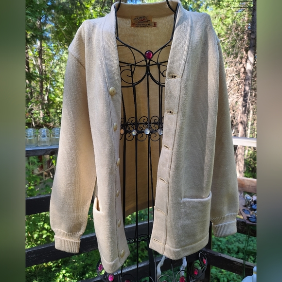 Jack Frost Woolen Wear men's STUNNING vintage beige sweater szL perfect for fall - Picture 2 of 8